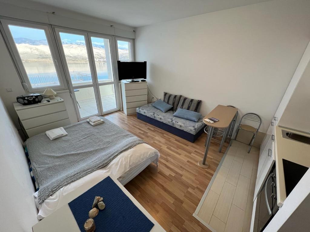 Sea View & Pool Studio 파그 외부 사진
